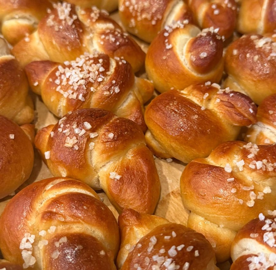 Braided bread
