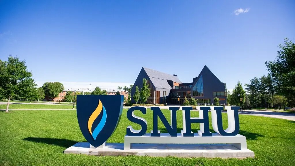 The SNHU sign on campus in Manchester